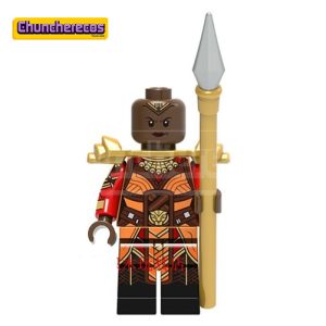 okoye-pantera-negra-marvel-comics-minifiguras-estilo-lego-chuncherecos-costa-rica-1