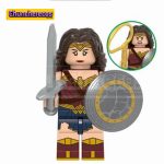 wonder-woman--minifigura-estilo-lego-chuncherecos-costa-rica-2