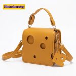 Bolso con Diseño de Bloque de Queso en Costa Rica, Chuncherecos
