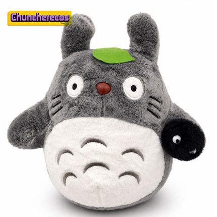 Peluche de Totoro con Susuwatari en Costa Rica, Chuncherecos 