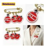 Broche decorativo estilo BTS / K-pop con dijes acrílicos - Imagen 2